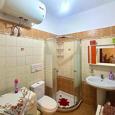 Apartment Ilirian